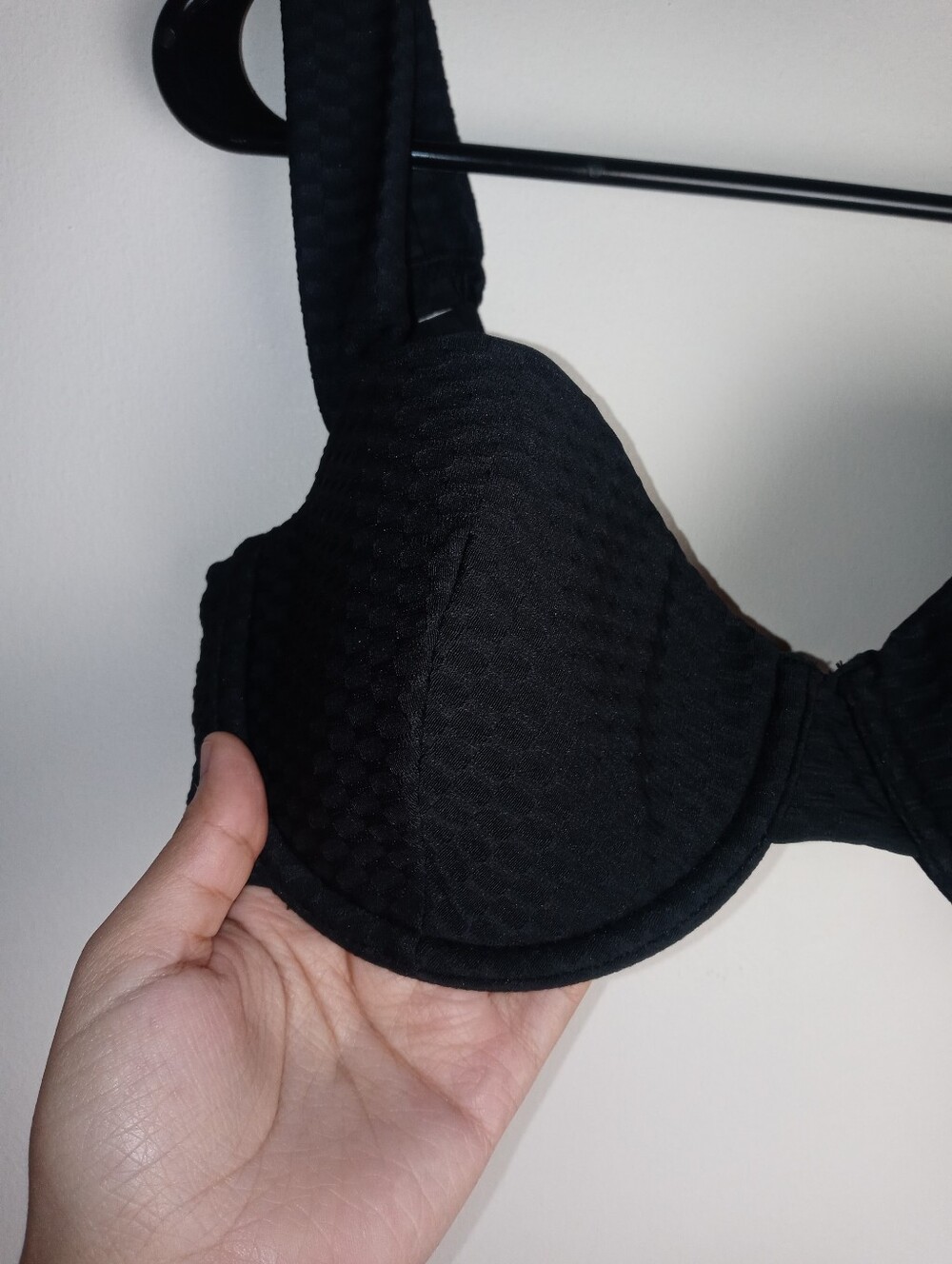 Vetchy Hamptons Bikini Top Size M - Picture 4 of 14